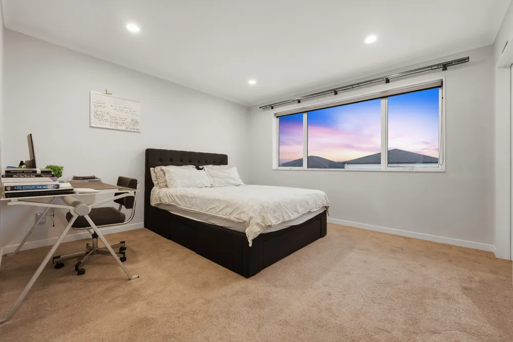 Photos of 18 Tinaku Road