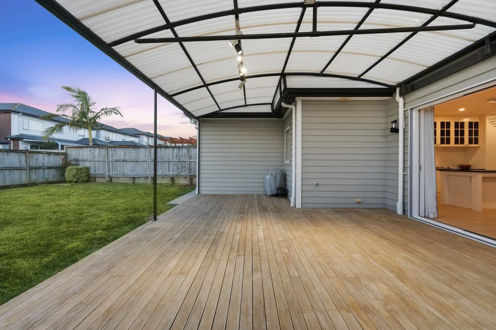 Photos of 18 Tinaku Road