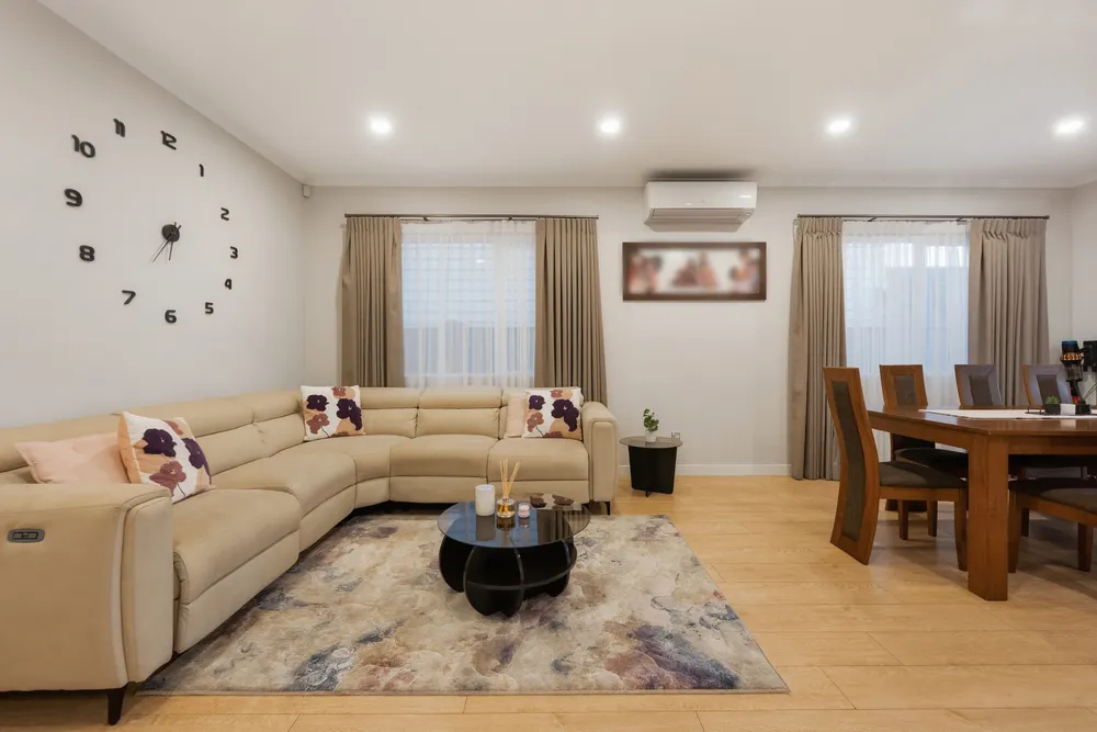 Photos of 18 Tinaku Road