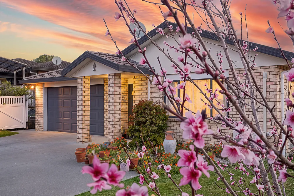 Photos of 25 Munroe Road