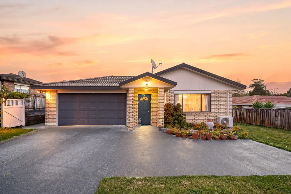 Photos of 25 Munroe Road
