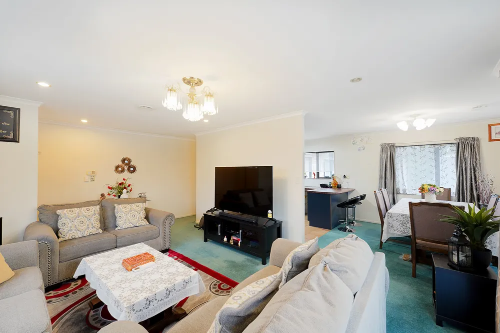Photos of 25 Munroe Road
