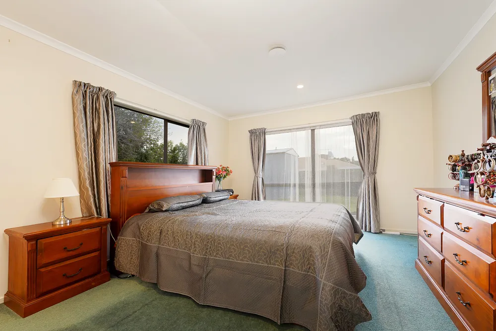 Photos of 25 Munroe Road