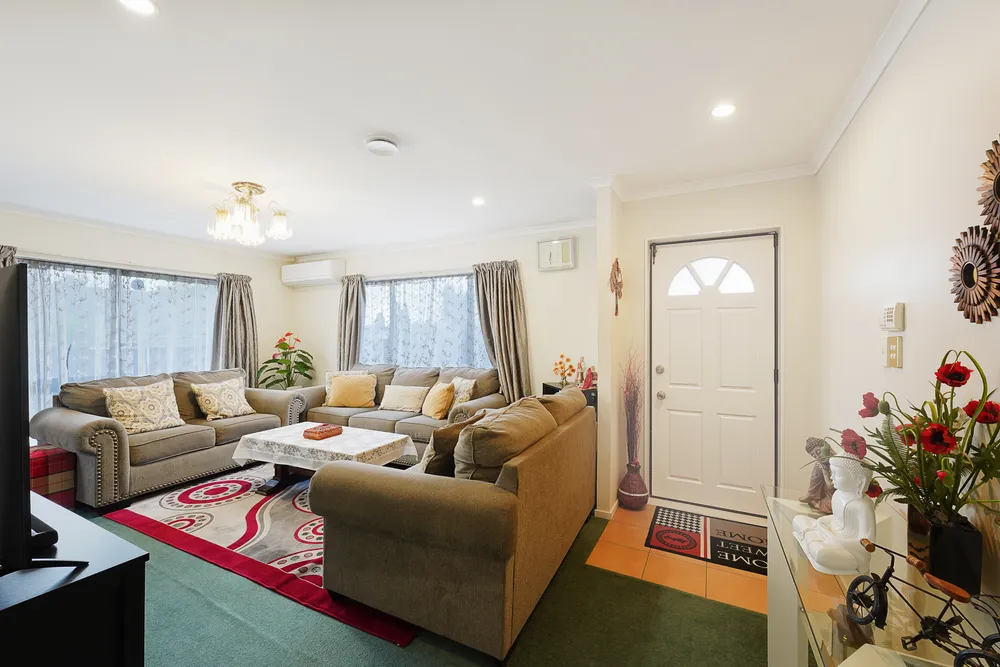 Photos of 25 Munroe Road