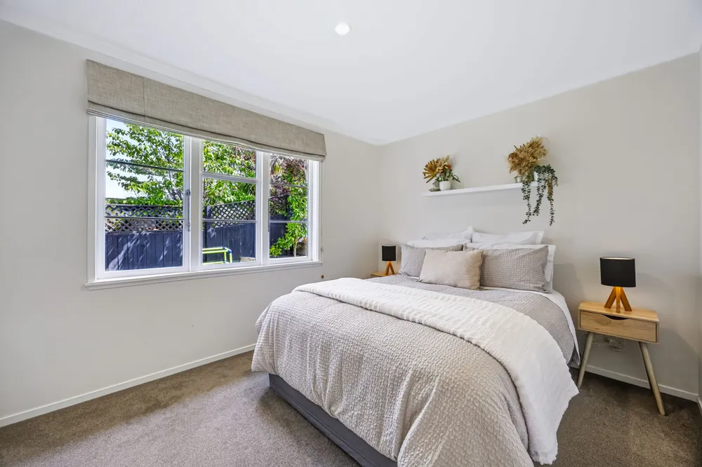 Photos of 23B Abbotts Way