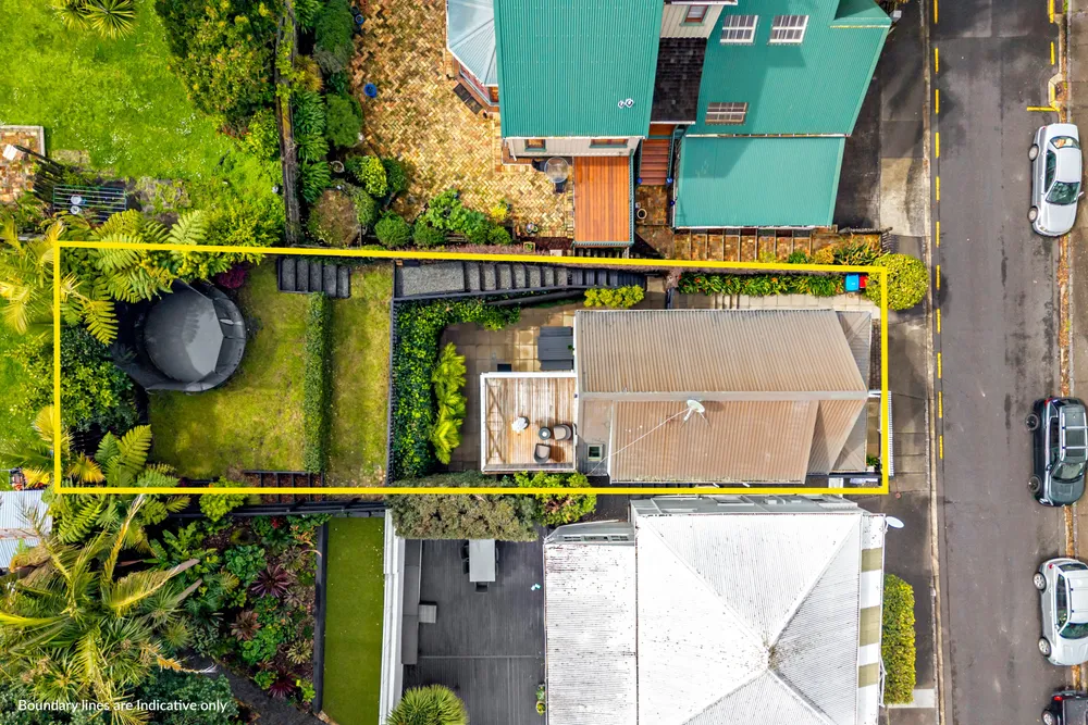 Photos of 18 Georgina Street