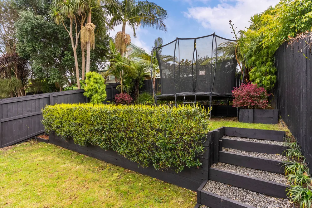 Photos of 18 Georgina Street