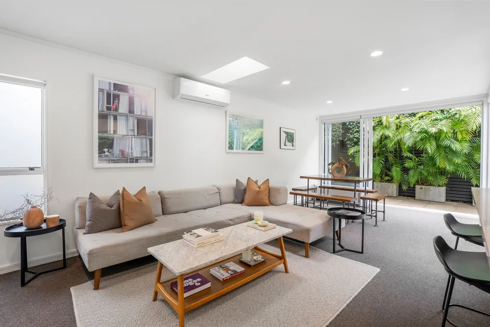 Photos of 18 Georgina Street