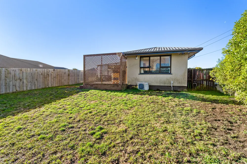 Photos of 25 Pinewood Avenue