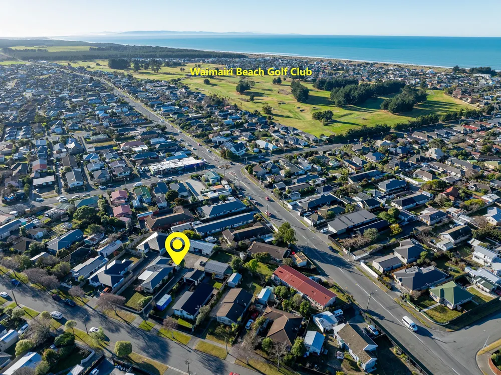 Photos of 25 Pinewood Avenue