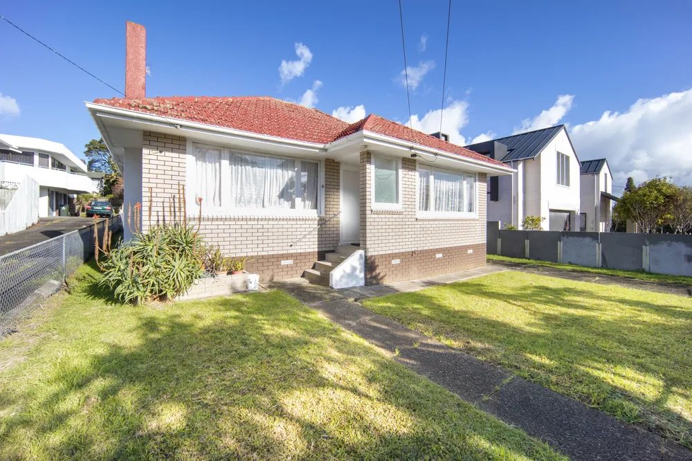 Photos of 8 Kotare Avenue