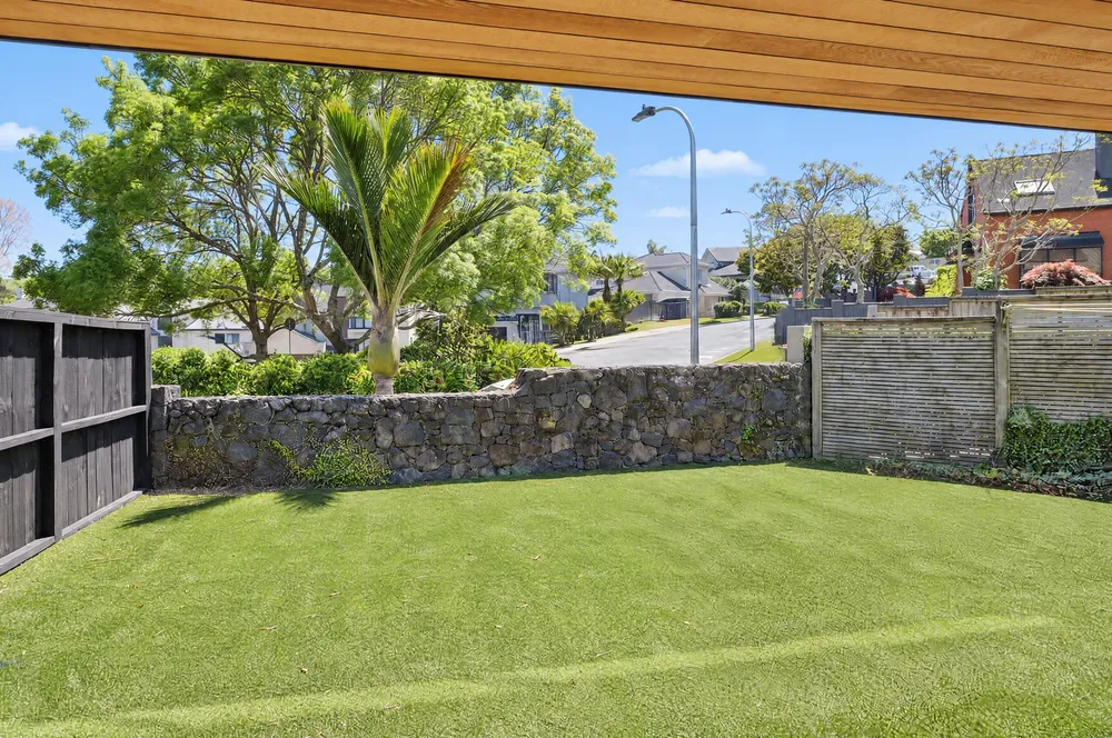 Photos of 22A John Rymer Place