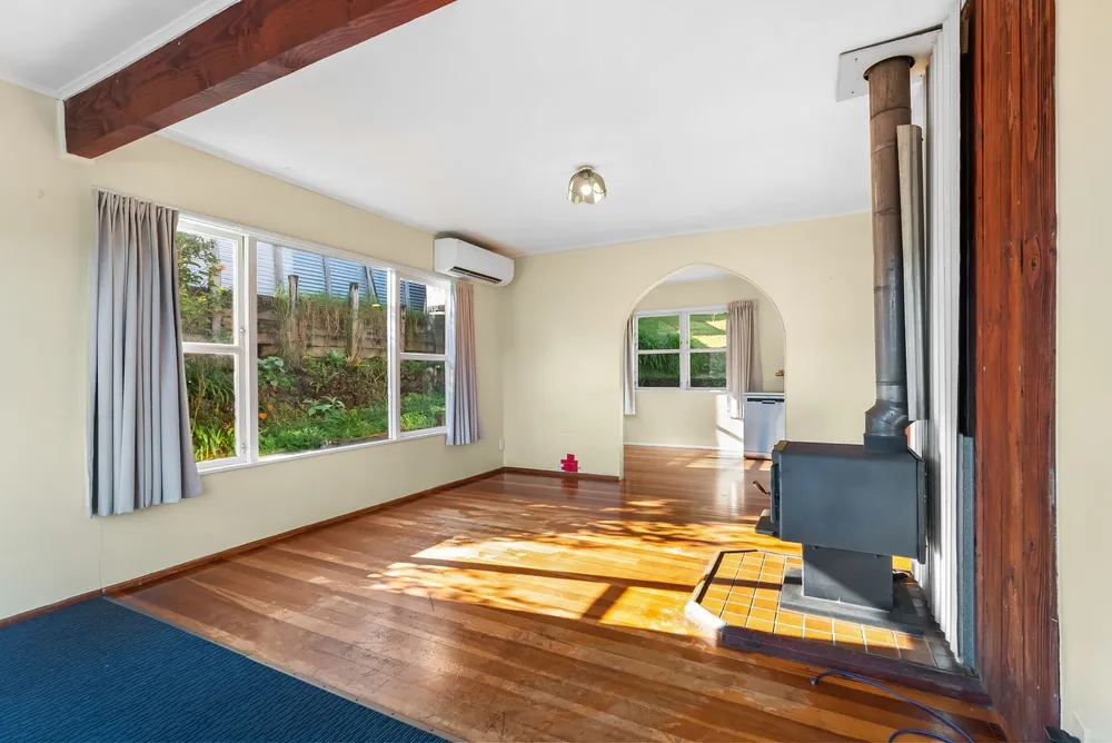 Photos of 44 Hilltop Avenue