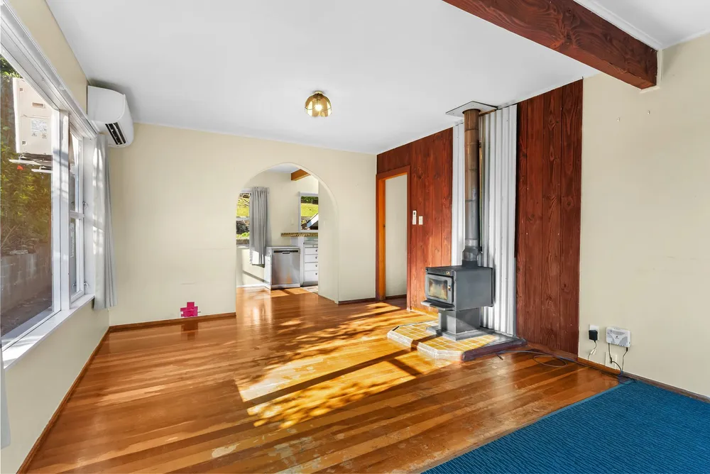 Photos of 44 Hilltop Avenue