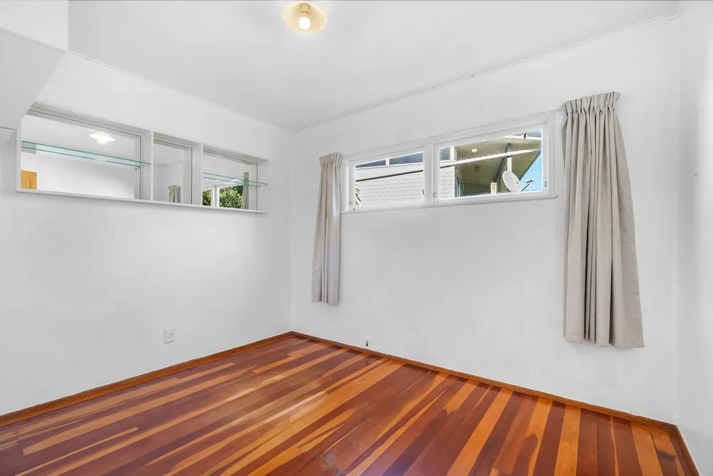 Photos of 44 Hilltop Avenue