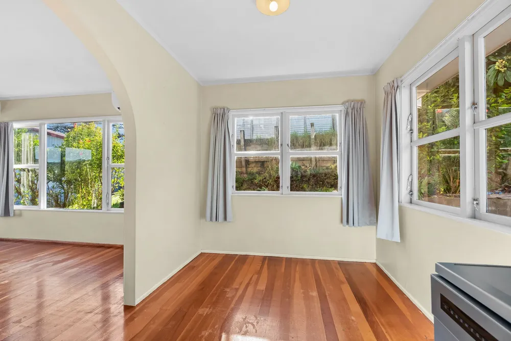 Photos of 44 Hilltop Avenue