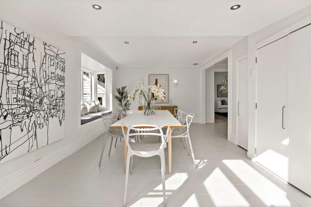 Photos of 144 Queen Street