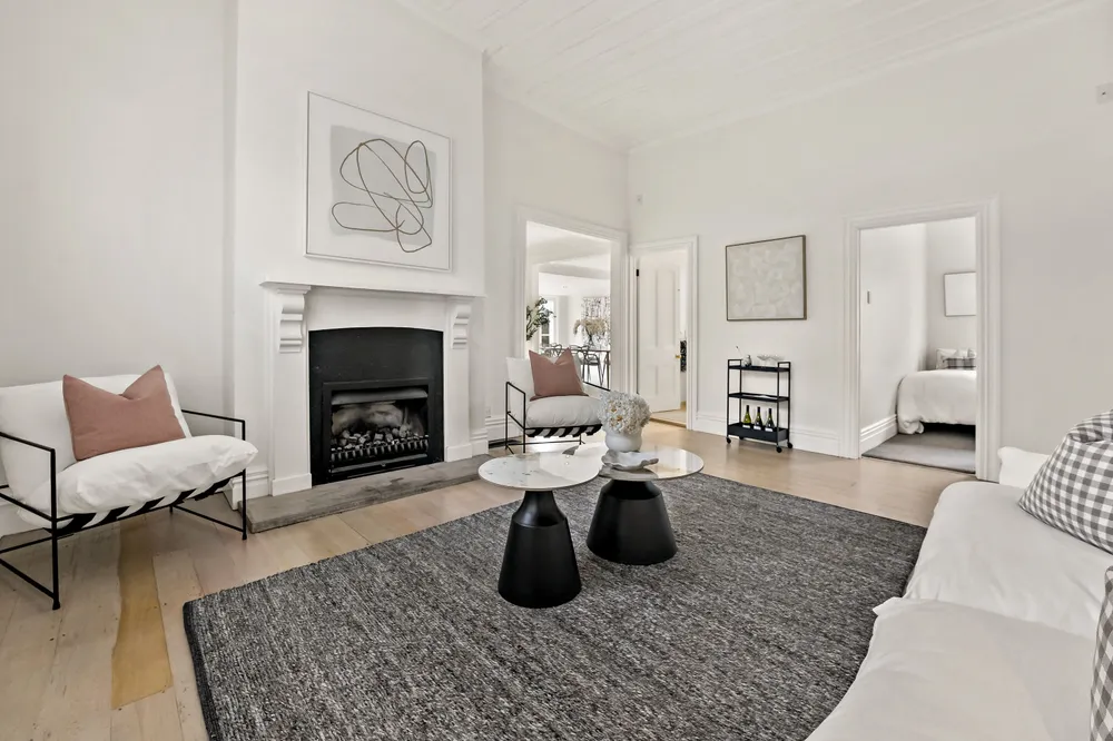Photos of 144 Queen Street