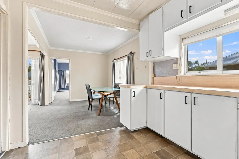 Photos of 10 Jellicoe Street