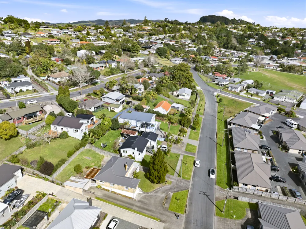 Photos of 10 Jellicoe Street
