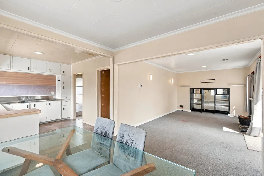 Photos of 10 Jellicoe Street