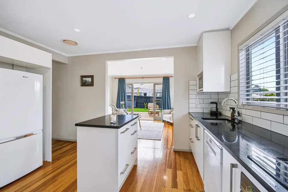 Photos of 1/63 Lancaster Road