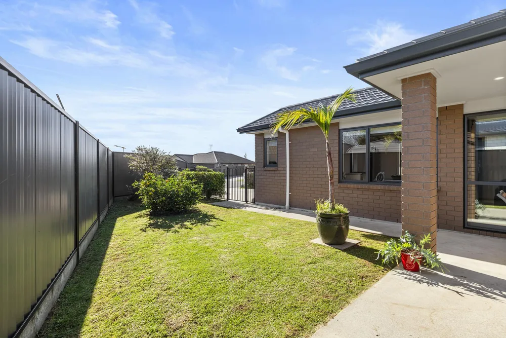 Photos of 15 Peter Way Place