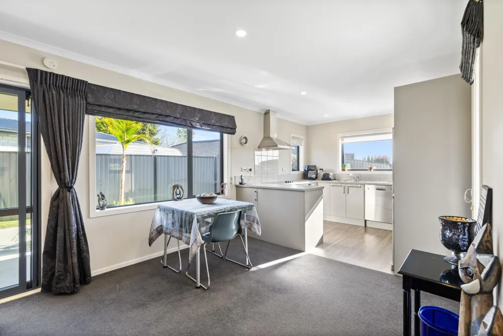 Photos of 15 Peter Way Place