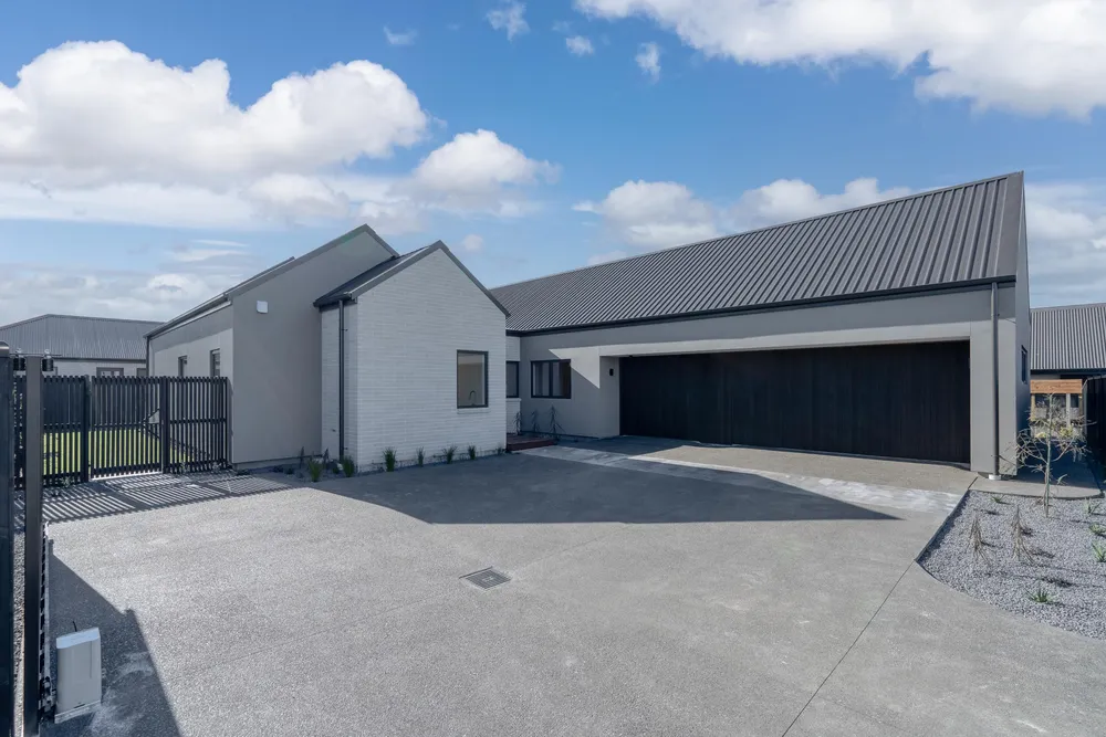 Photos of 29 Perehia Mews