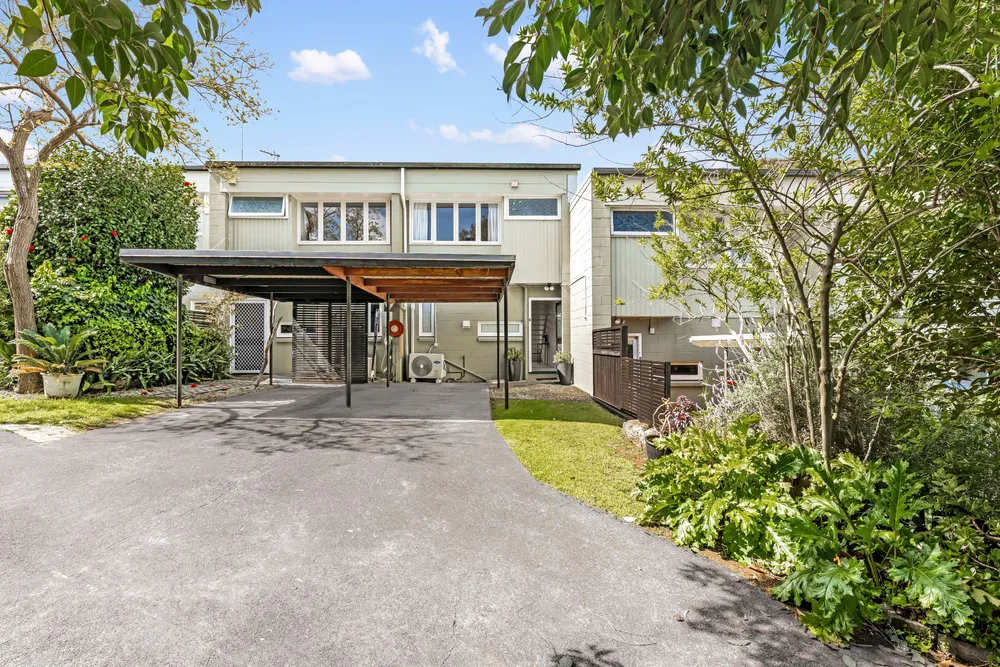 Photos of 3/41A Mariri Road