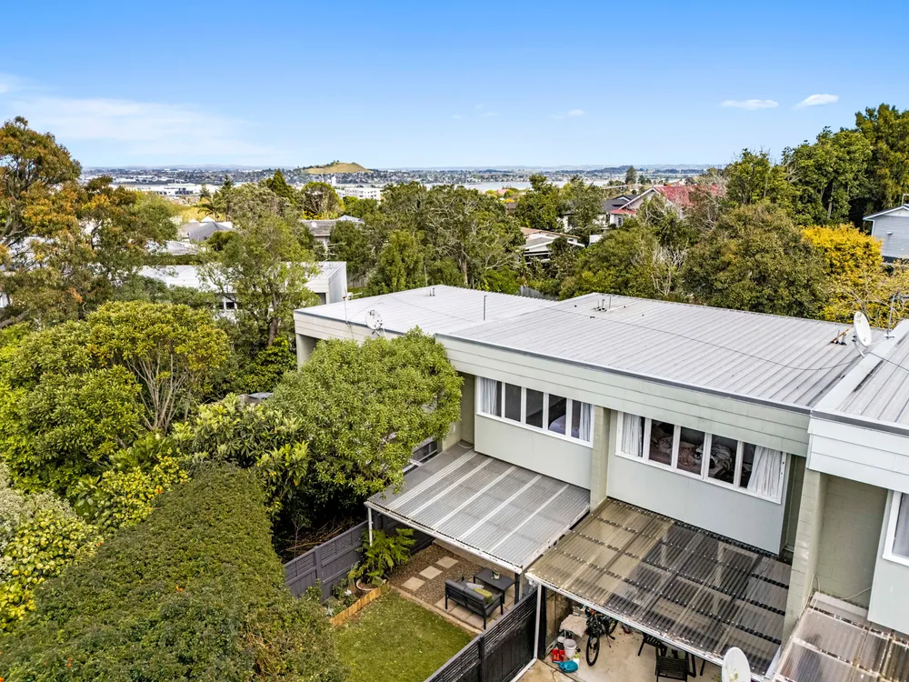 Photos of 3/41A Mariri Road