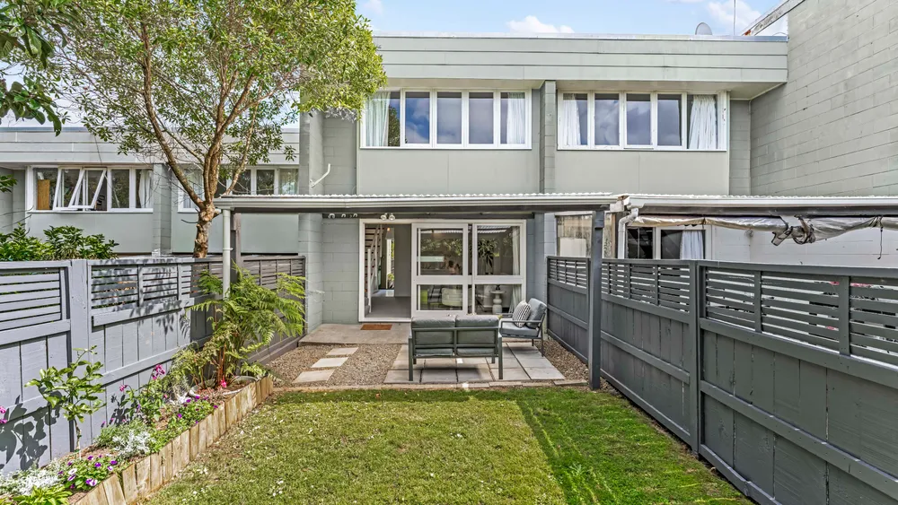 Photos of 3/41A Mariri Road