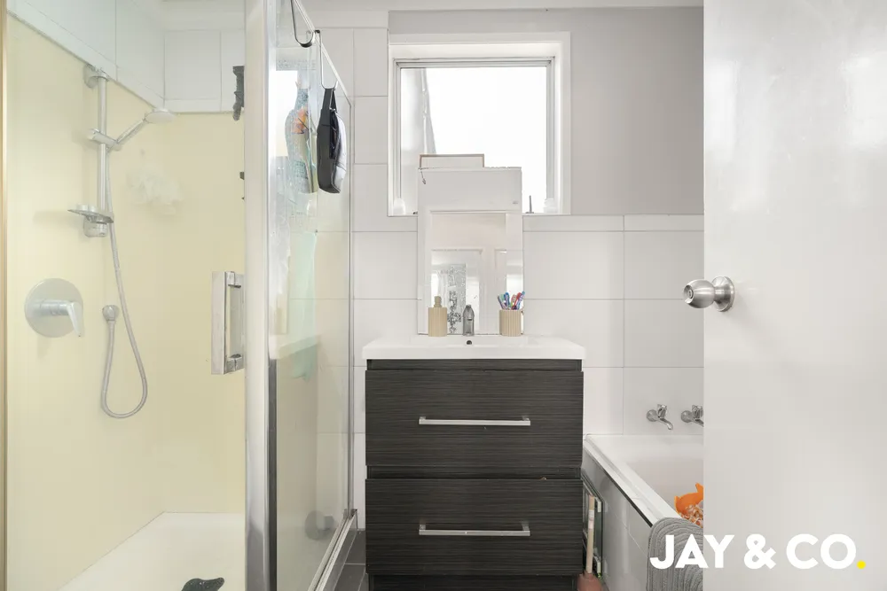 Photos of 13 Leaver Place