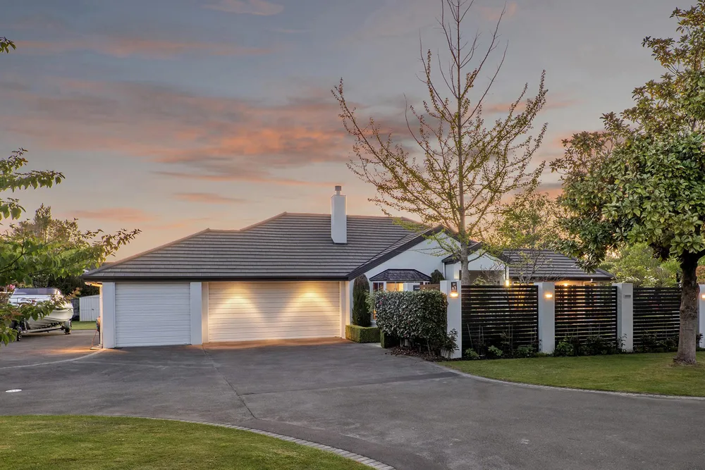 Photos of 67 Regents Park Drive