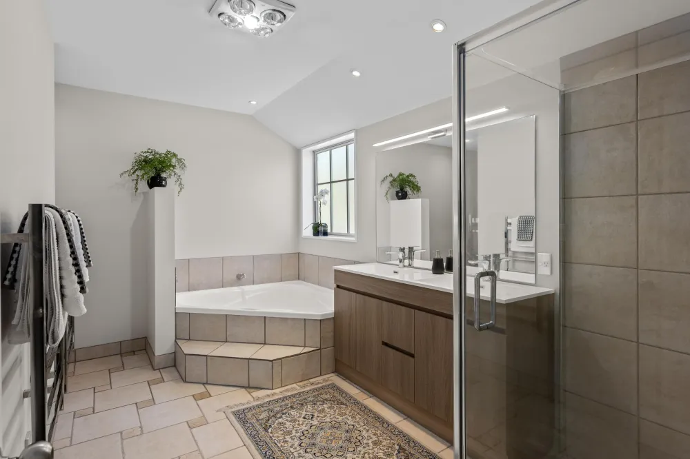 Photos of 67 Regents Park Drive