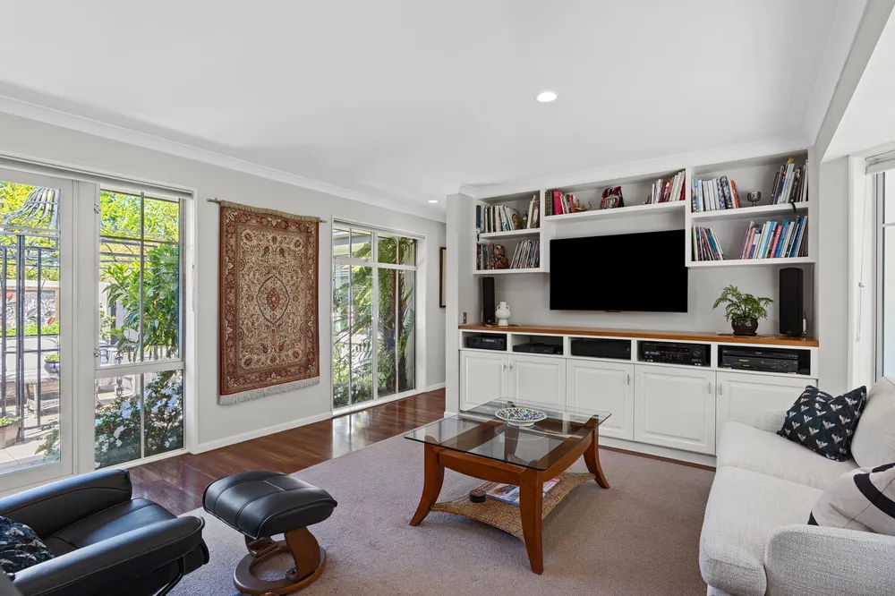 Photos of 67 Regents Park Drive