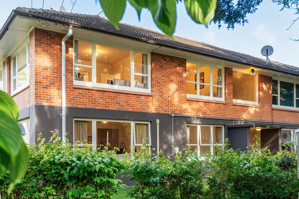 Photos of 2/44 Owens Road