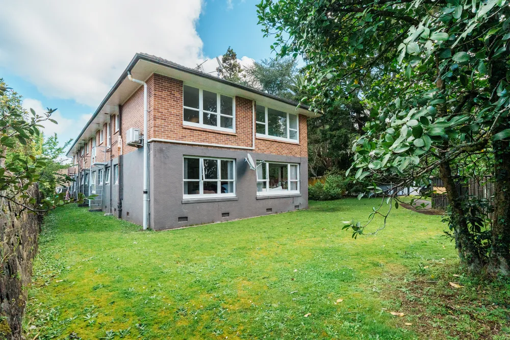 Photos of 2/44 Owens Road