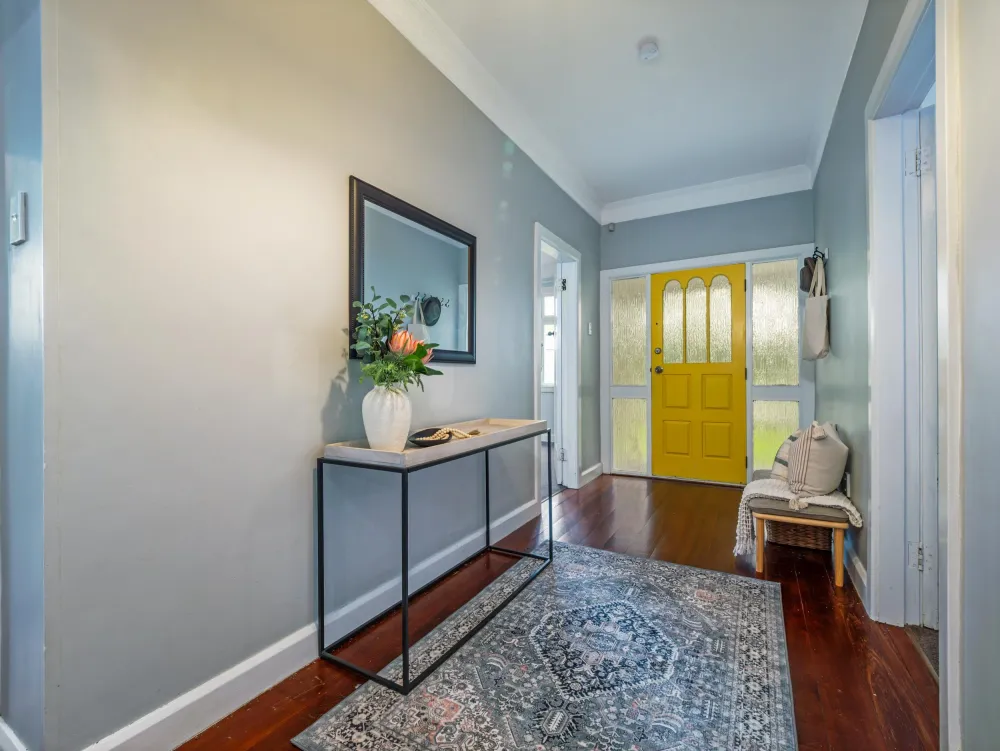 Photos of 385 Botanical Road