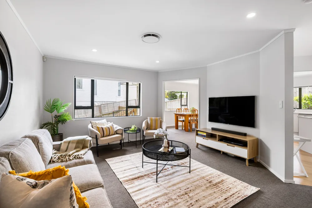 Photos of 16A Baird Street