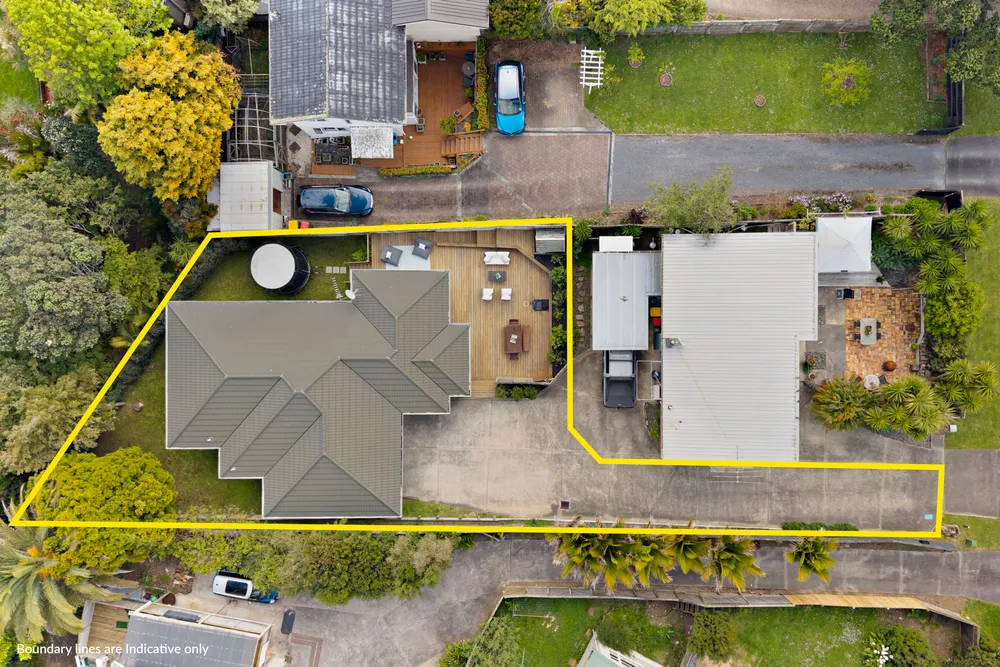Photos of 16A Baird Street