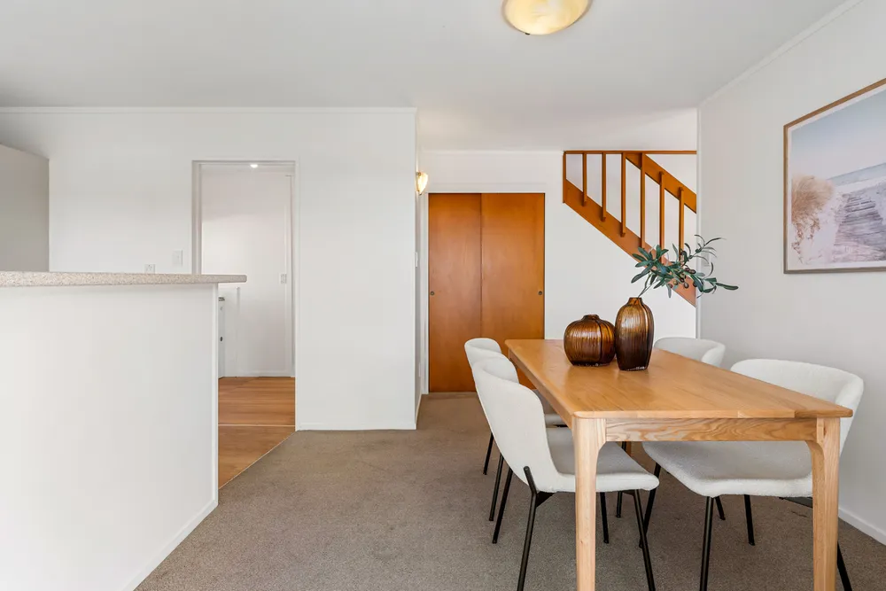Photos of 2/491 Glenfield Road