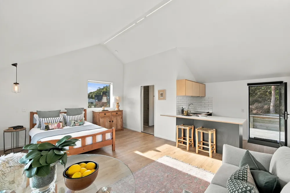 Photos of 5 Jahan Lane