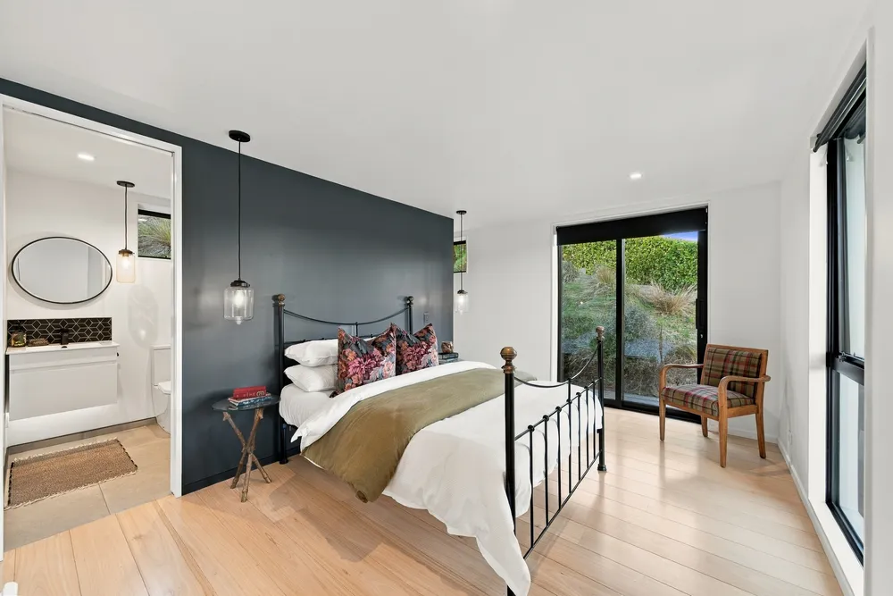 Photos of 5 Jahan Lane