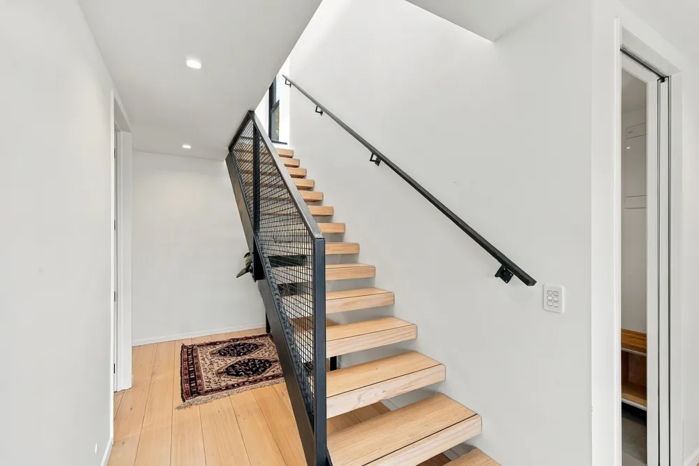 Photos of 5 Jahan Lane
