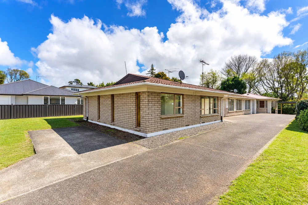 Photos of 170A Seddon Street