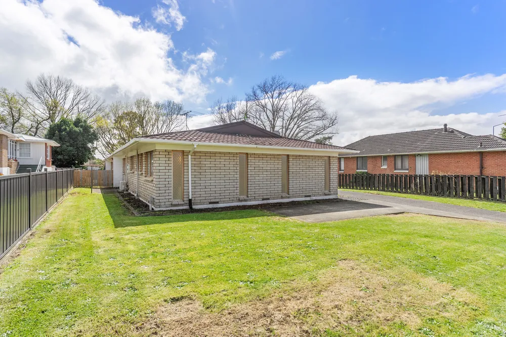 Photos of 170A Seddon Street