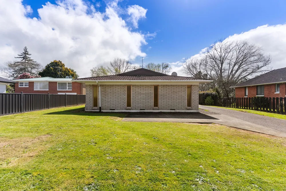 Photos of 170A Seddon Street
