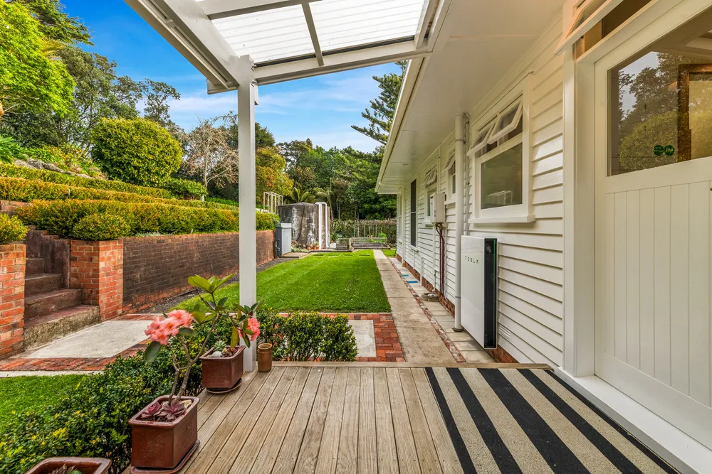 Photos of 37 Harry Dreadon Road