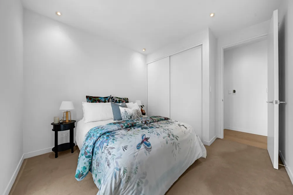 Photos of 302/223A Green Lane West